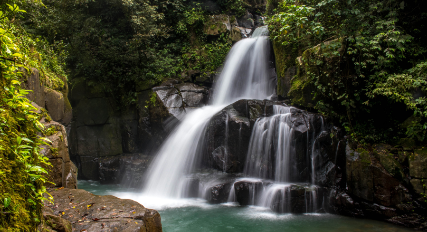 1. Bhagsunag Waterfall