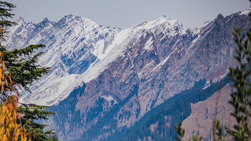 Top 5 Waterfalls To Visit In Himachal Pradesh