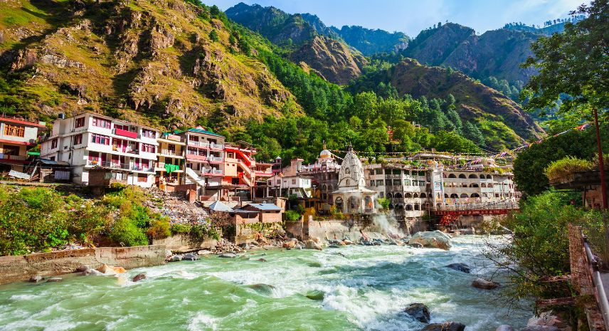 1. Manali, Himachal Pradesh